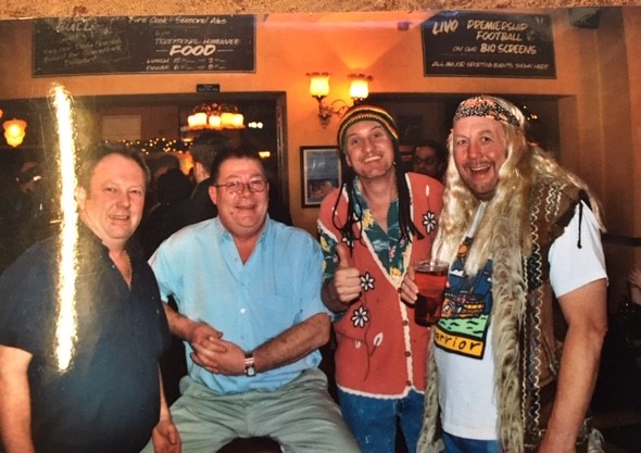 Phil K_Kevin L_Wayne_Jim F_Pied Bull_2004